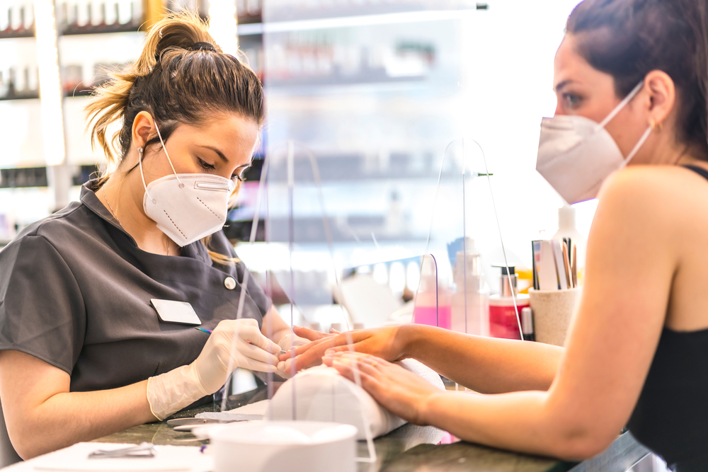 Rimodulazione delle Misure Contenitive del Contagio da SARS-CoV-2 nel Settore della Cura della Persona: Servizi dei Parrucchieri e di altri Trattamenti Estetici